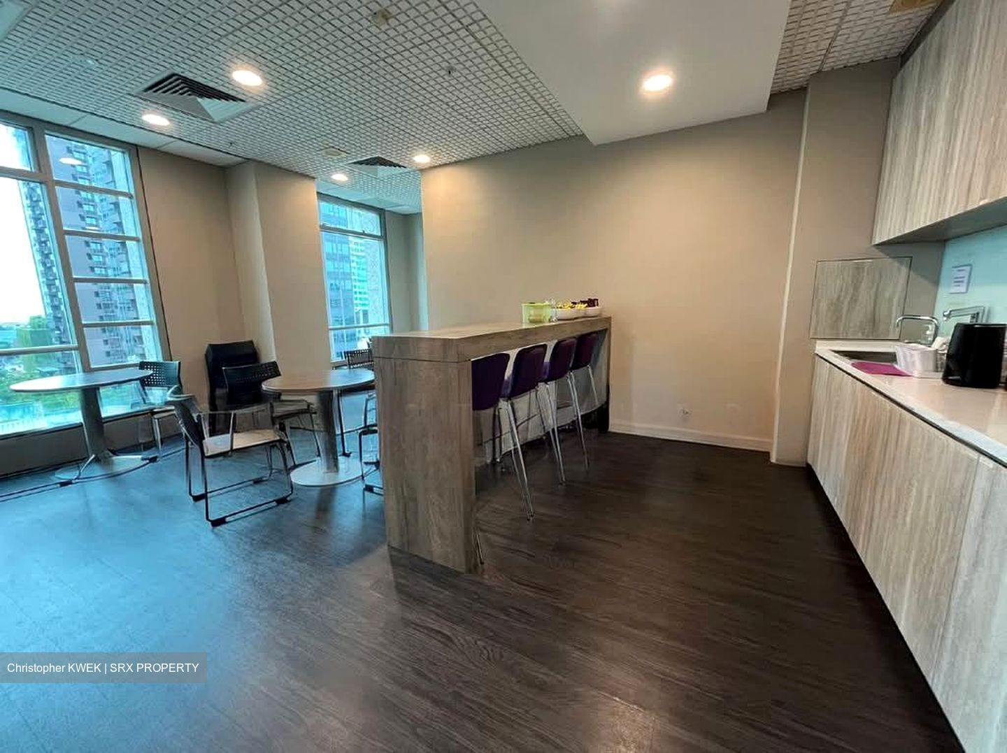 Bugis Junction (D7), Office #576174001